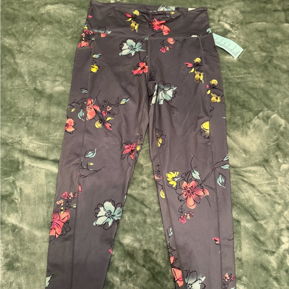 NWTS women’s size large Ideology floral print 7/8 length high rise leggings